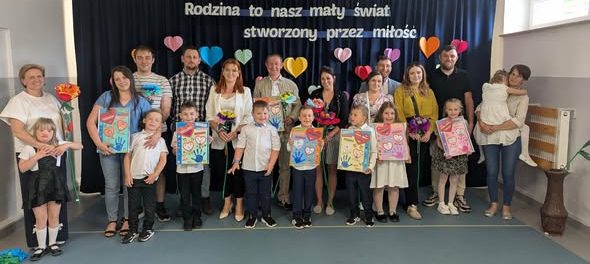 dzień Rodziny w grupie „Pszczółki” – pełen radości i wzruszeń 🐝❤️